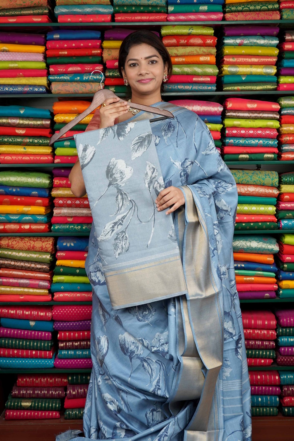 Soft Silk Digital Print Gray Saree