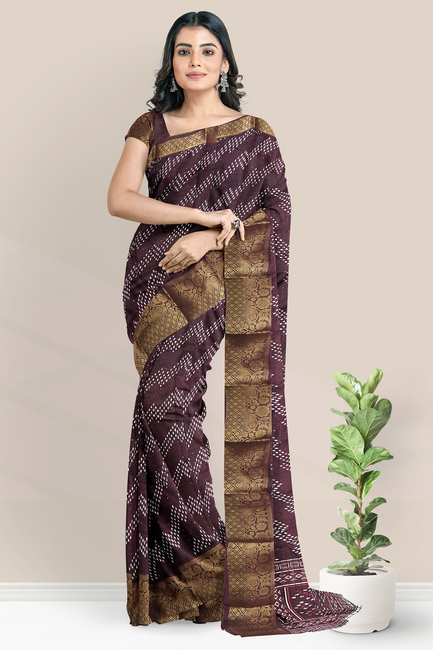 Soft Silk Gold Zari And Sequence Work Chocolate And maroon Mix Saree