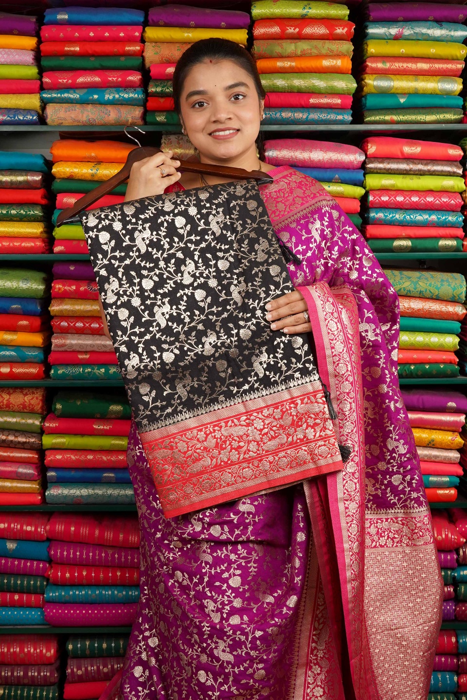 Banarasi Georgette All Over Design Black And Red Saree