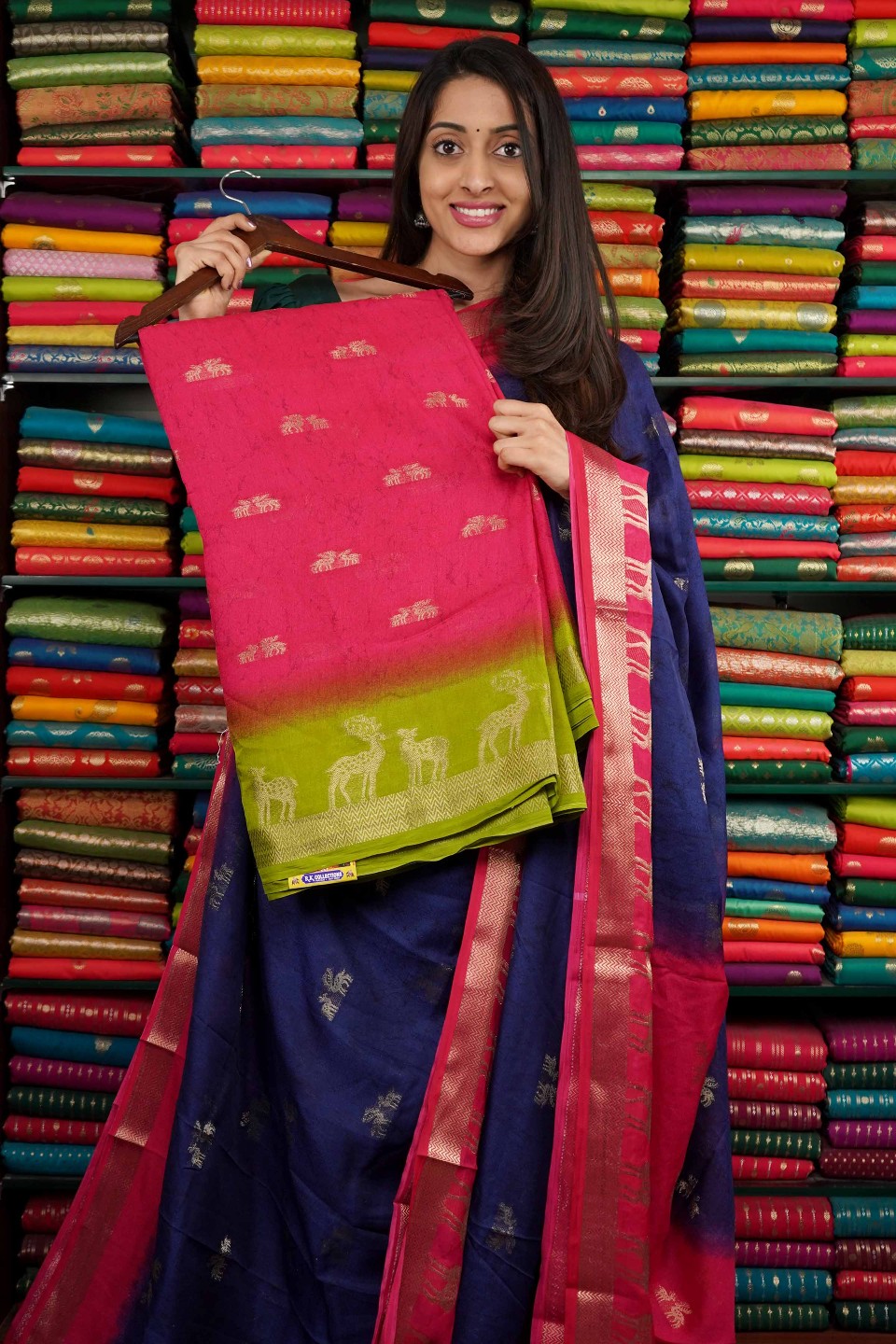 Soft Silk Gold Zari Deer Design Pink And Green Saree