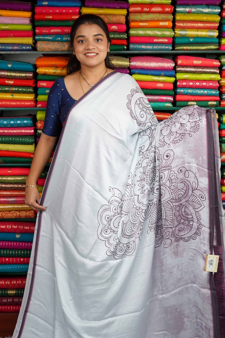 Italian Crepe Digtal Print Half White And Wine Saree