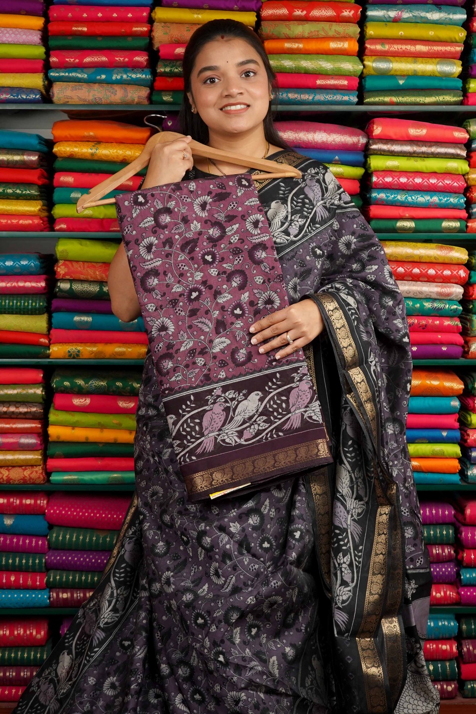 Semi Maheswari Silk Floral Print Pink And Wine Saree