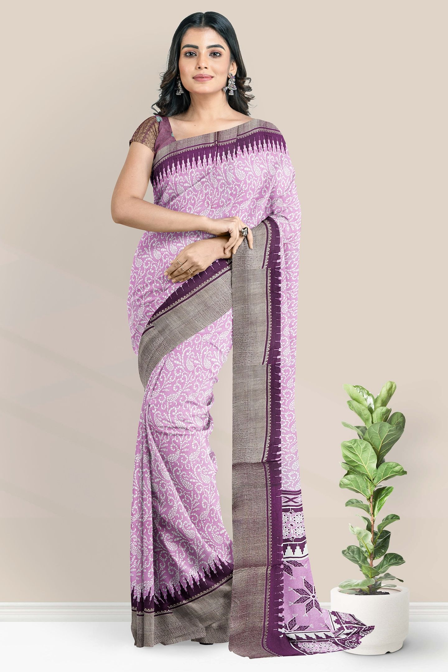 Mulmul Crushed Silk Bathik Print Light Pink With Wine Saree