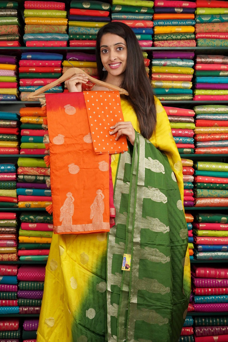 Jute Silk Tie And Dye With Zari Butti Pinkish Red And Orange Saree