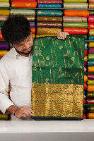 Handloom Mangalagiri Pattu Kanchi Border Bottle Green Saree