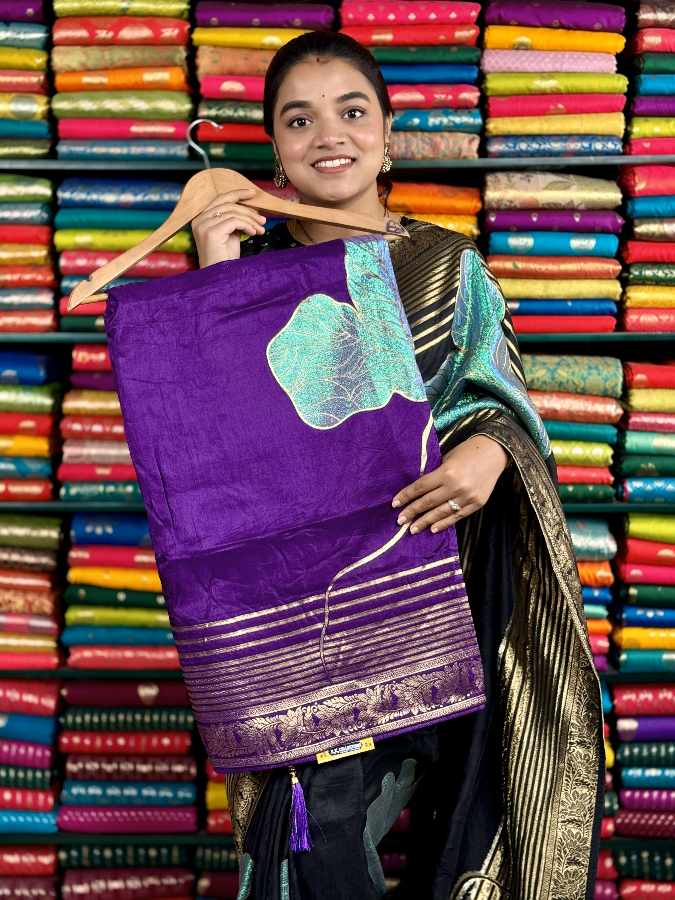 Munga Silk Floral Bunch Purple Saree