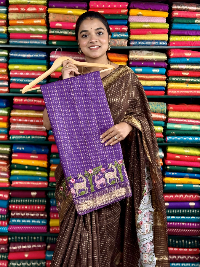 Mangalagiri Checks Deer Design Purple Saree