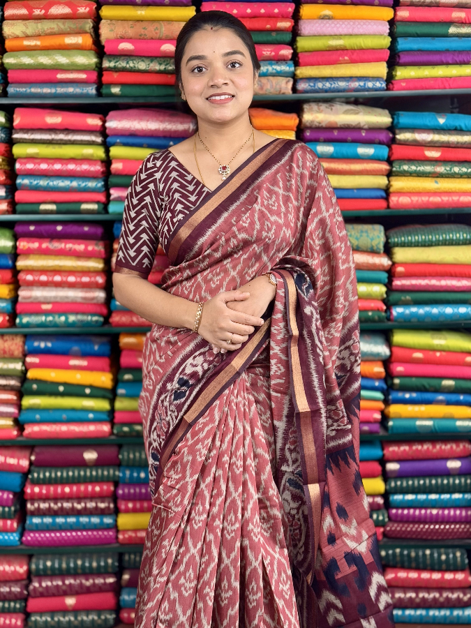 Maheswari Silk Ikkath Design OnionPink And Wine Saree