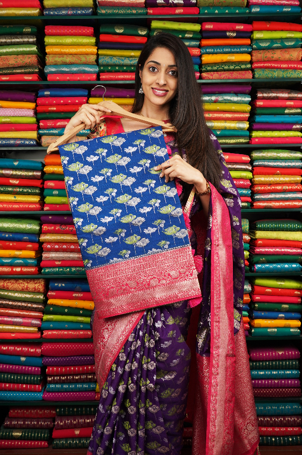 Mashru Silk Floral Butta Dark Blue And Pink Saree
