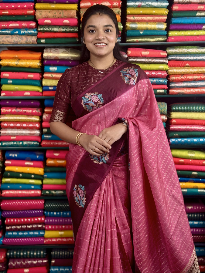Mashru Silk Dye With Meenakari Border PeachPink And Wine Saree