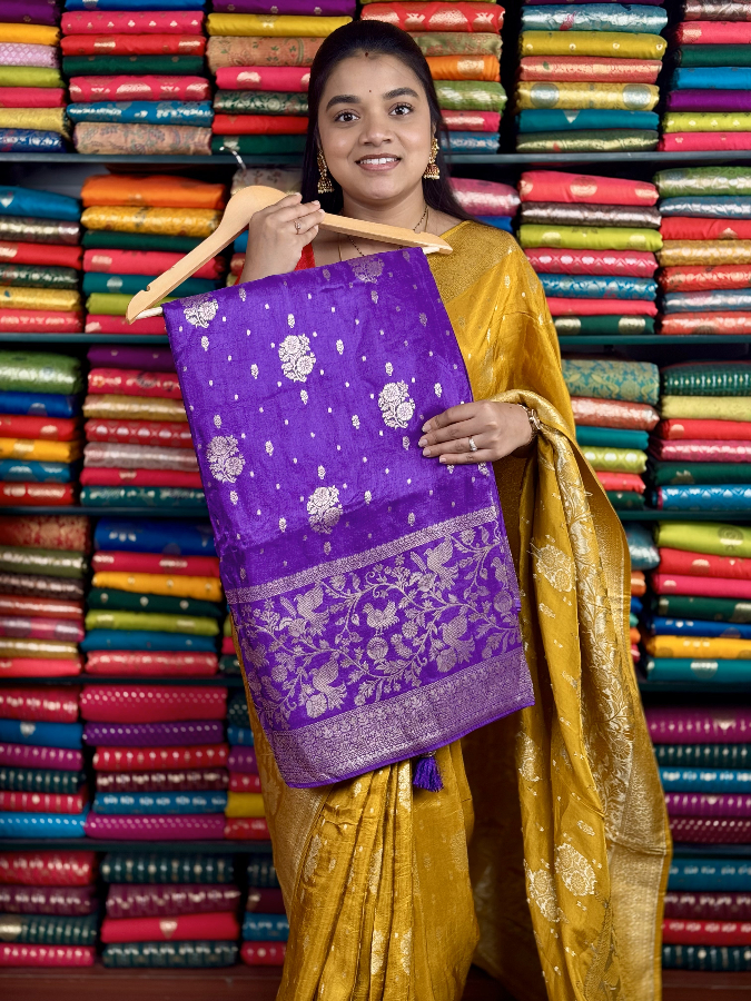 Mashru Silk Creeper Border Flower Butta Dark Lavender And Purple Saree