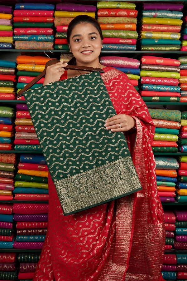Jute Crushed Silk All Over Zari Bottle Green Saree