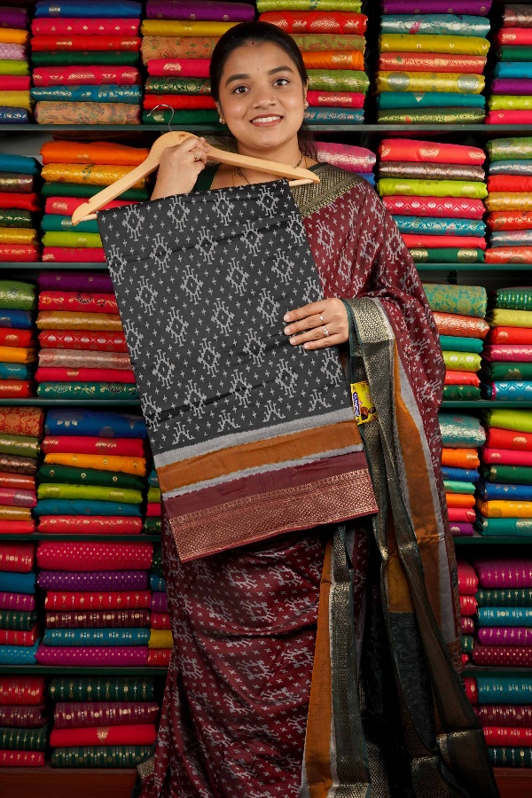 Ikkath Silk Printed Black And Maroon Saree