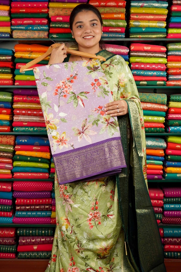 Dola Silk Digital Print Light Lavendar And Purple Saree