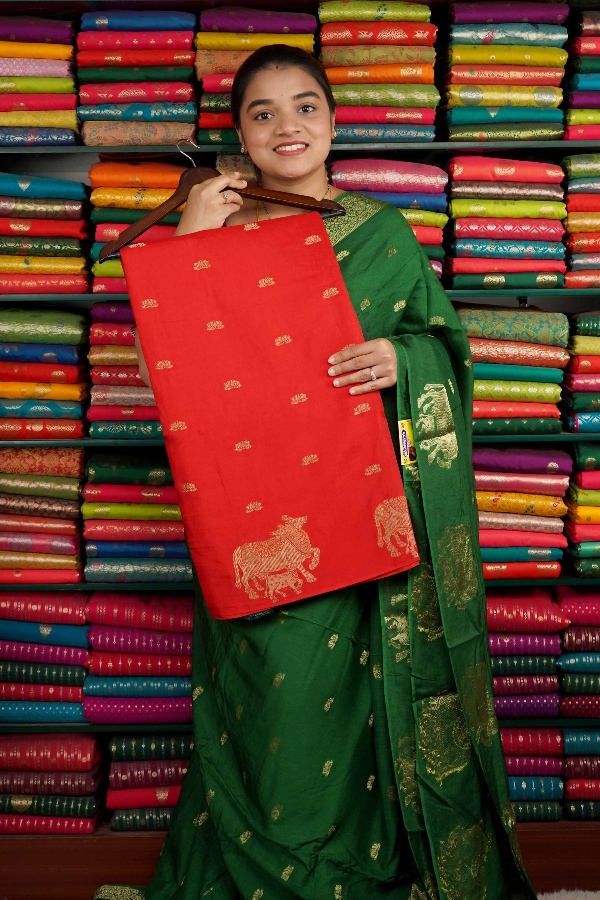 Mashru Silk Lotus Butta Red And Green Saree