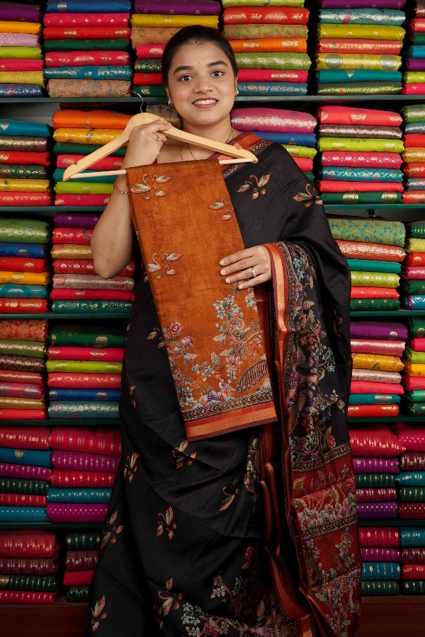 Semi Mangalgiri Silk Swan Print Musturd Yellow And Dark Maroon Saree