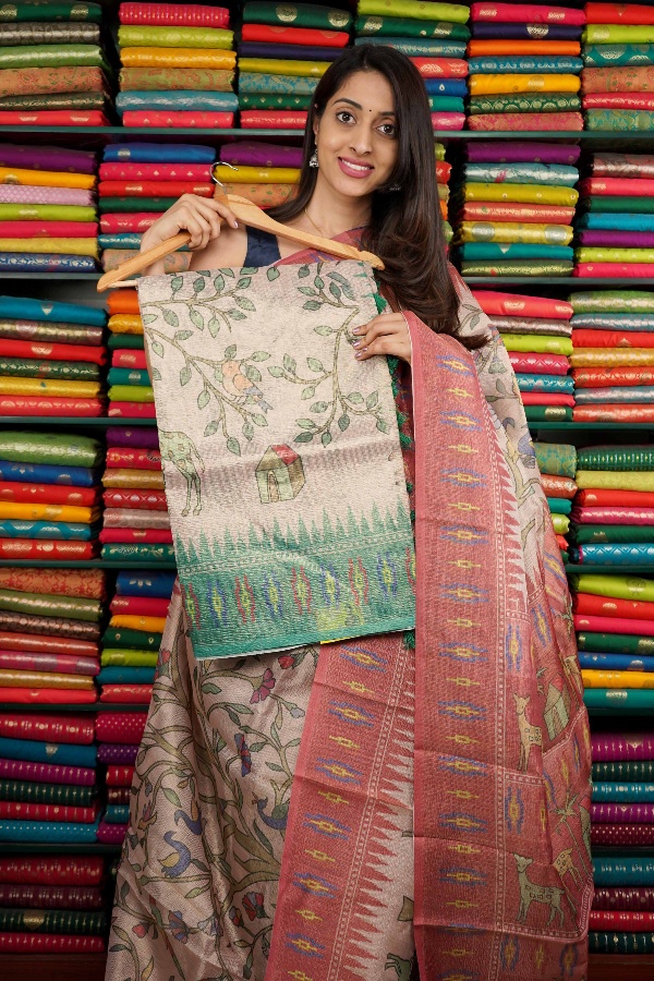 Cruhsed Tissue Silk Light Beige And Rama Green Saree