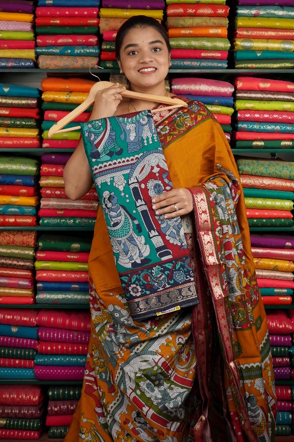 Semi Mangalagiri Kalamkari Print Dark Rama Green And Navy Blue Saree