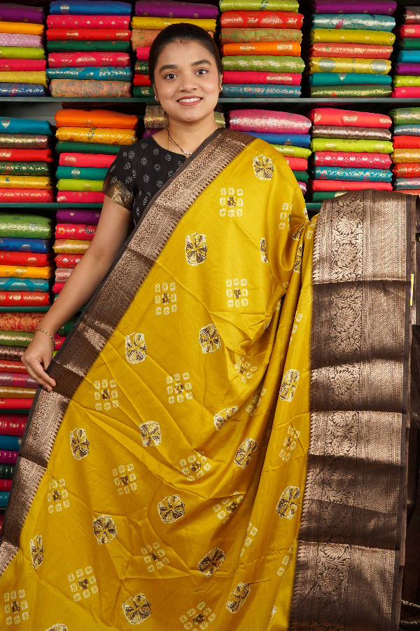 Soft Silk Kanchi Border Yellow And Brown Saree