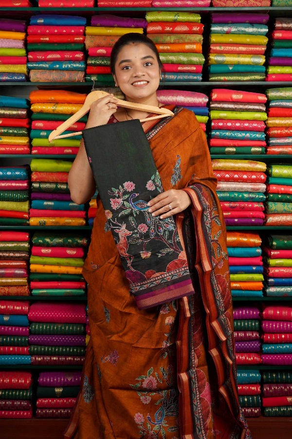 Soft Mangalagiri Silk Kalamkari Print Green And Magenta Pink Saree