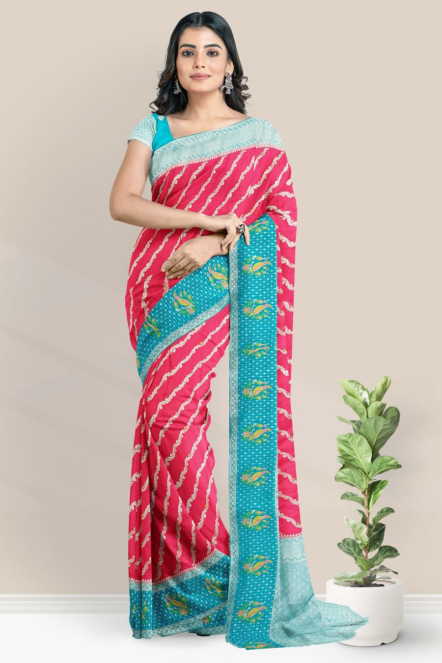 Banaras Chinon Crepe Lahariya Design Peach Pink With Rama Green Saree