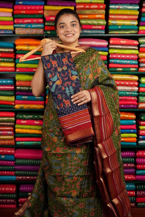 Semi Mangalagiri Kalamkari Print Navy Blue And Dark Maroon Saree