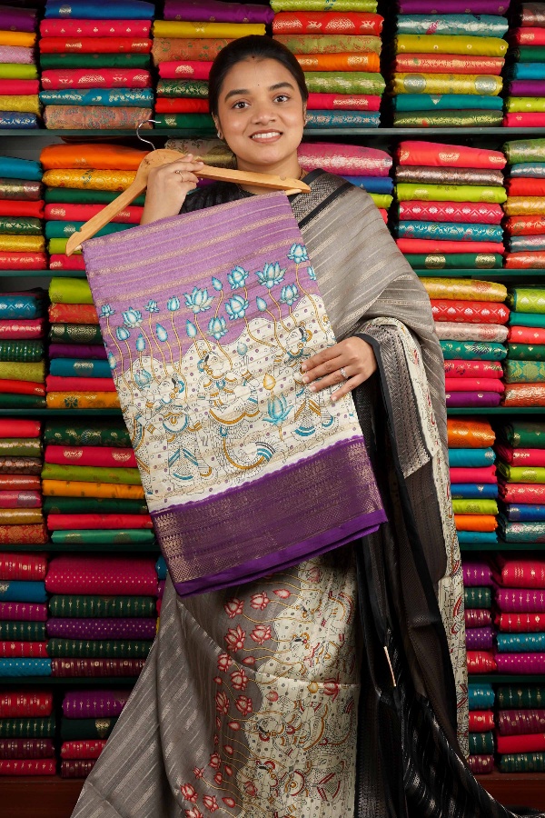 Semi Dola Silk Zari Lines With Print Lavendar And Purple Saree