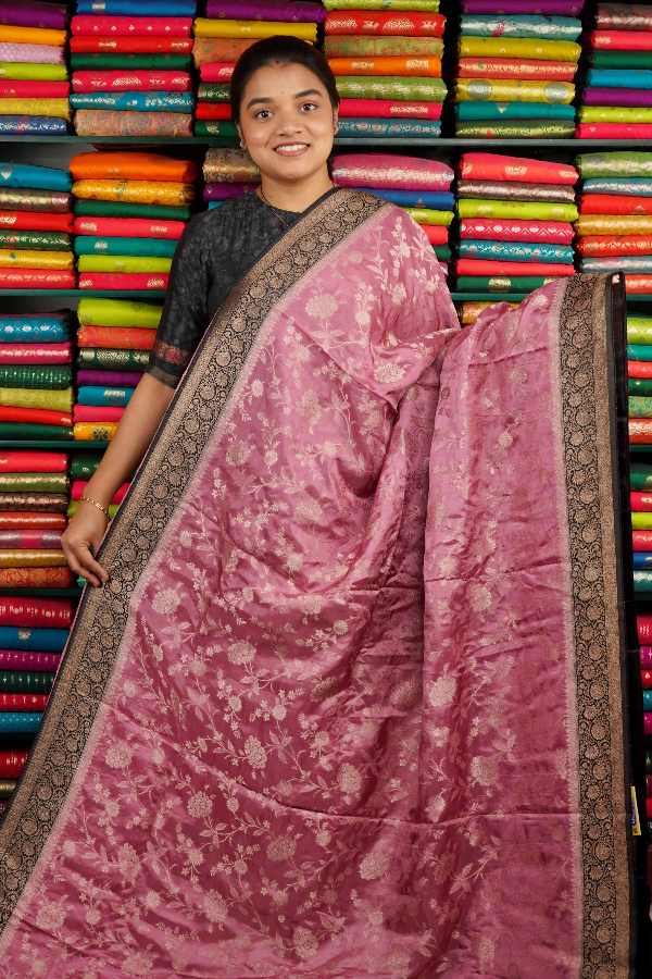 Banarasi Crepe Full Jaal Design Light Mouve And Black Saree