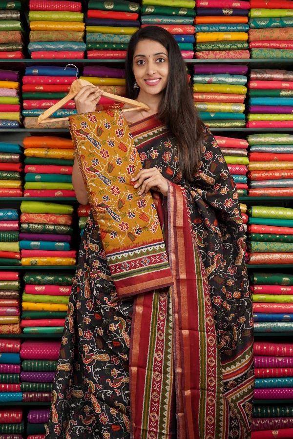 Semi Soft Mangalagiri Silk Printed Yellow And Maroon Saree