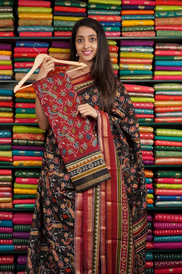 Semi Soft Mangalagiri Silk Printed Dark Maroon And Black Saree