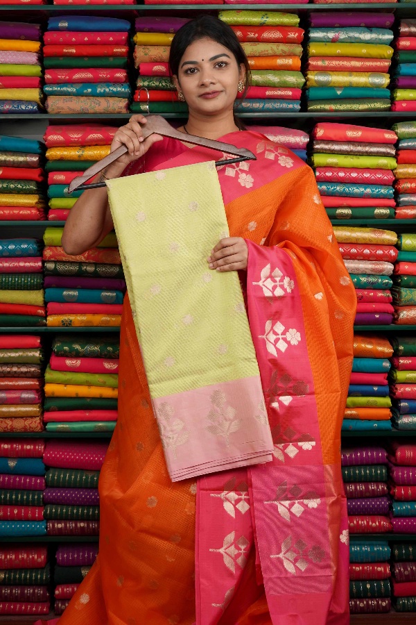Kota Flower Butti Parrot Green And Light Pink Saree