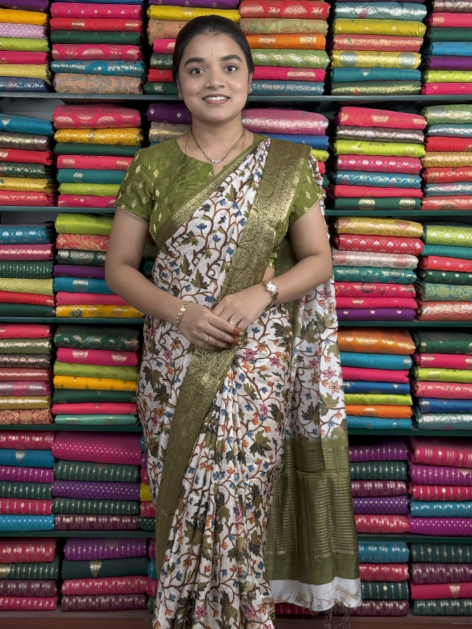 Dola Silk Print With Zari Border Half White And Mehandi Green Saree