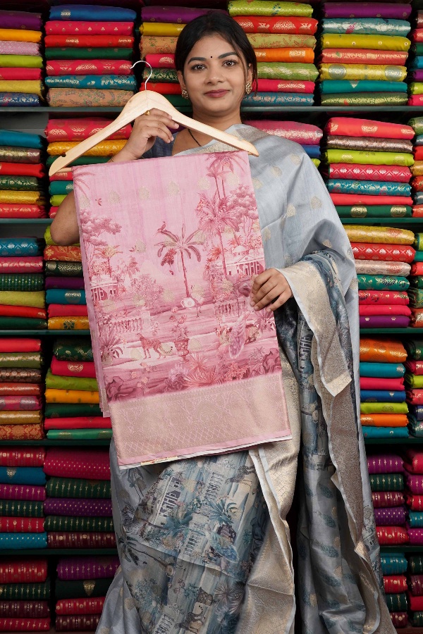 Soft Silk Zari Butti With Digital Print Pink Saree