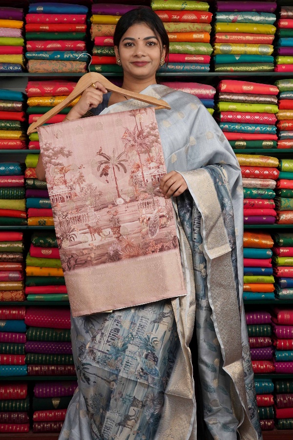 Soft Silk Zari Butti With Digital Print Light Peach Saree